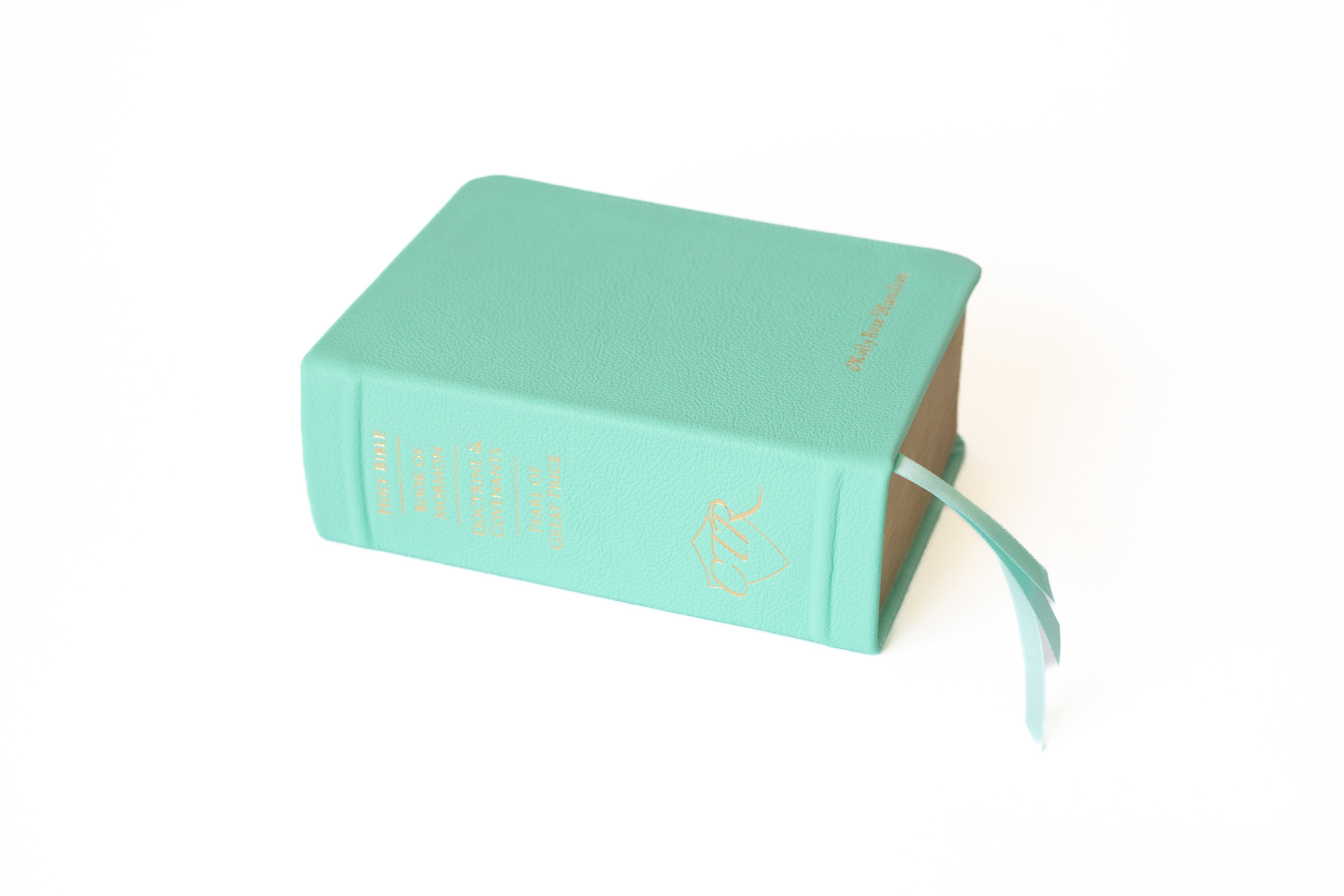 Premium Quad - Regular - Robin Egg Blue | Custom LDS Scriptures is the best source for premium colored scriptures | 16,300+ Colored Scripture Options